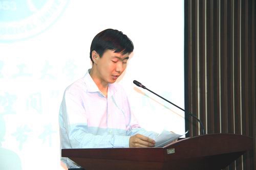 黄岛团区委书记胡文国讲话